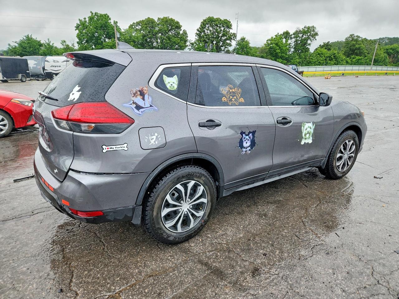 2017 Nissan Rogue S - Image 3