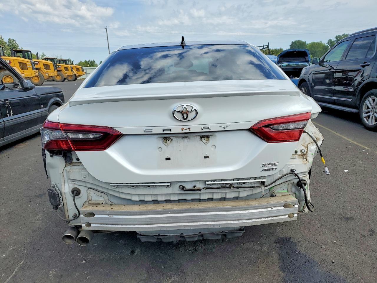 2021 Toyota Camry Xse - Image 6