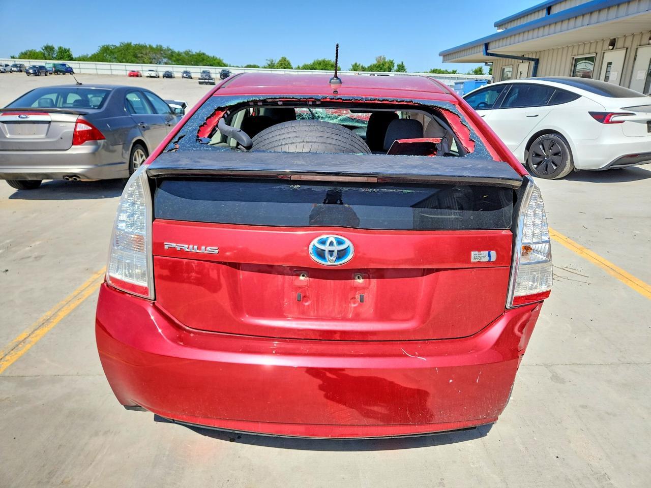 2011 Toyota Prius Two - Image 6