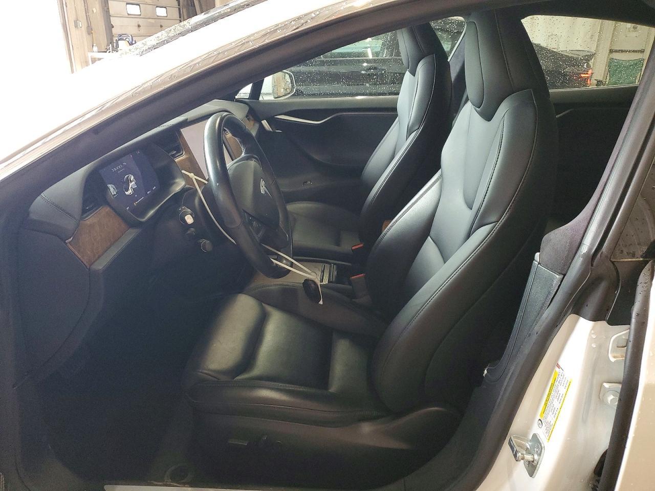 2020 Tesla Model S - Image 7