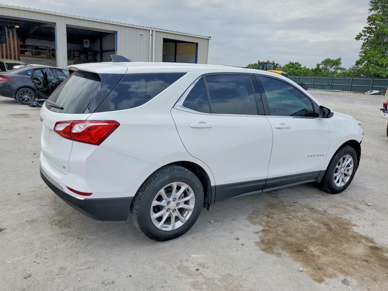 2020 Chevrolet Equinox Lt - Фото 3