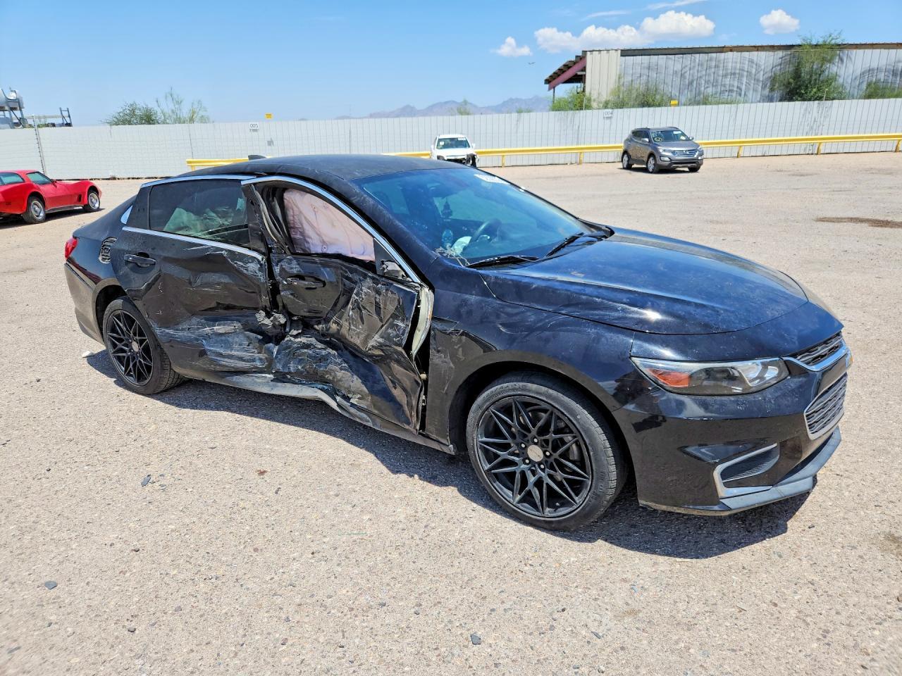 2017 Chevrolet Malibu - Фото 4