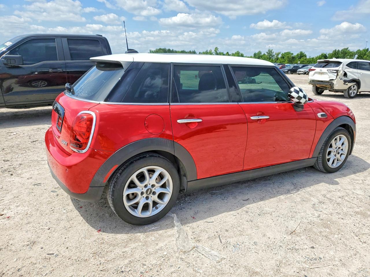 2019 Mini Cooper - Image 3