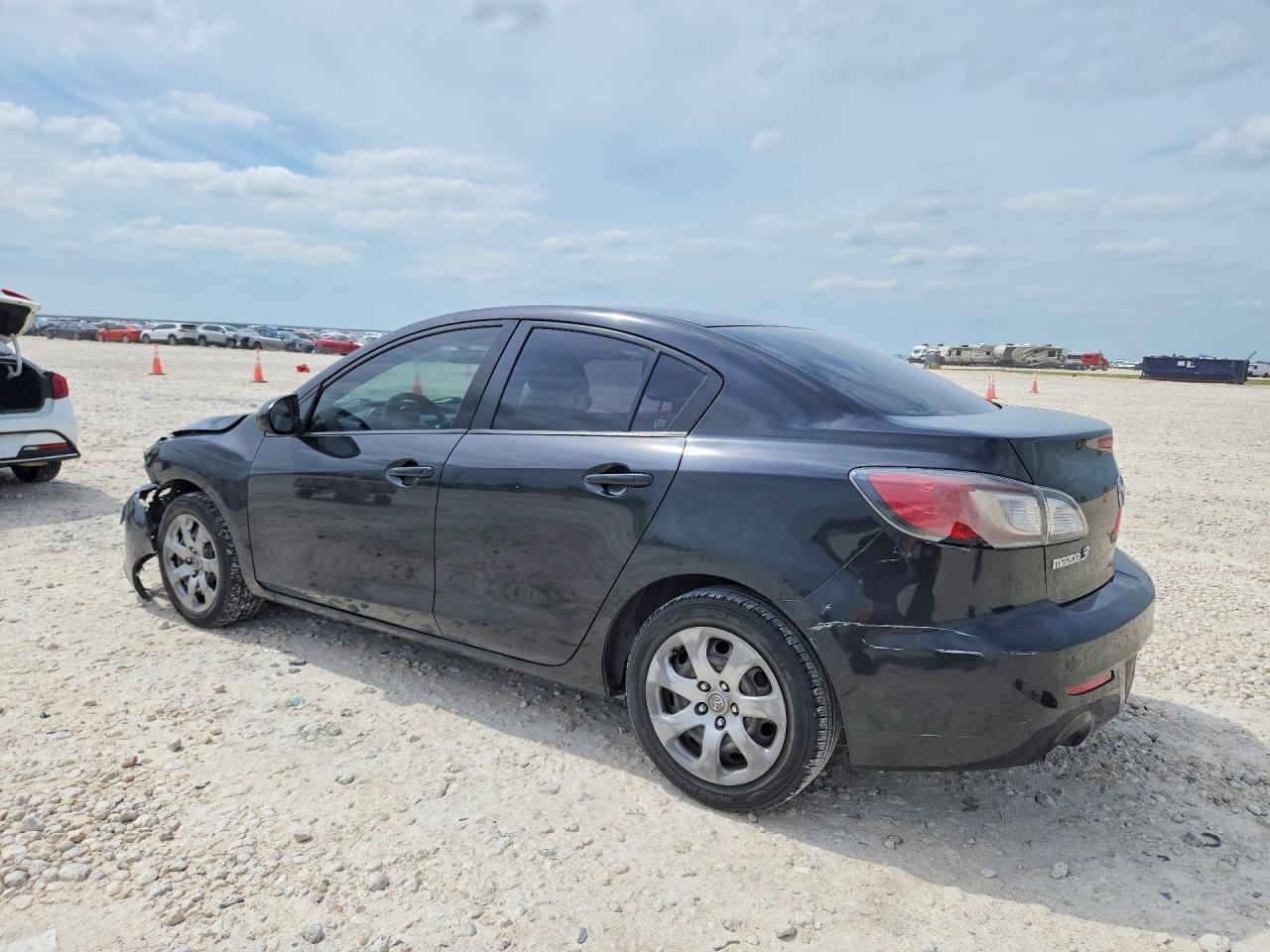 2012 Mazda 3 I - Фото 2