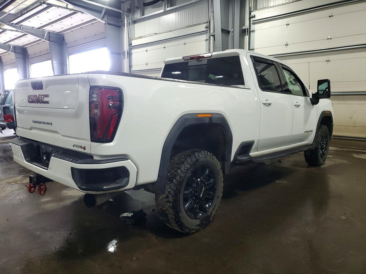 2025 GMC Sierra K3500 At4 - Фото 3