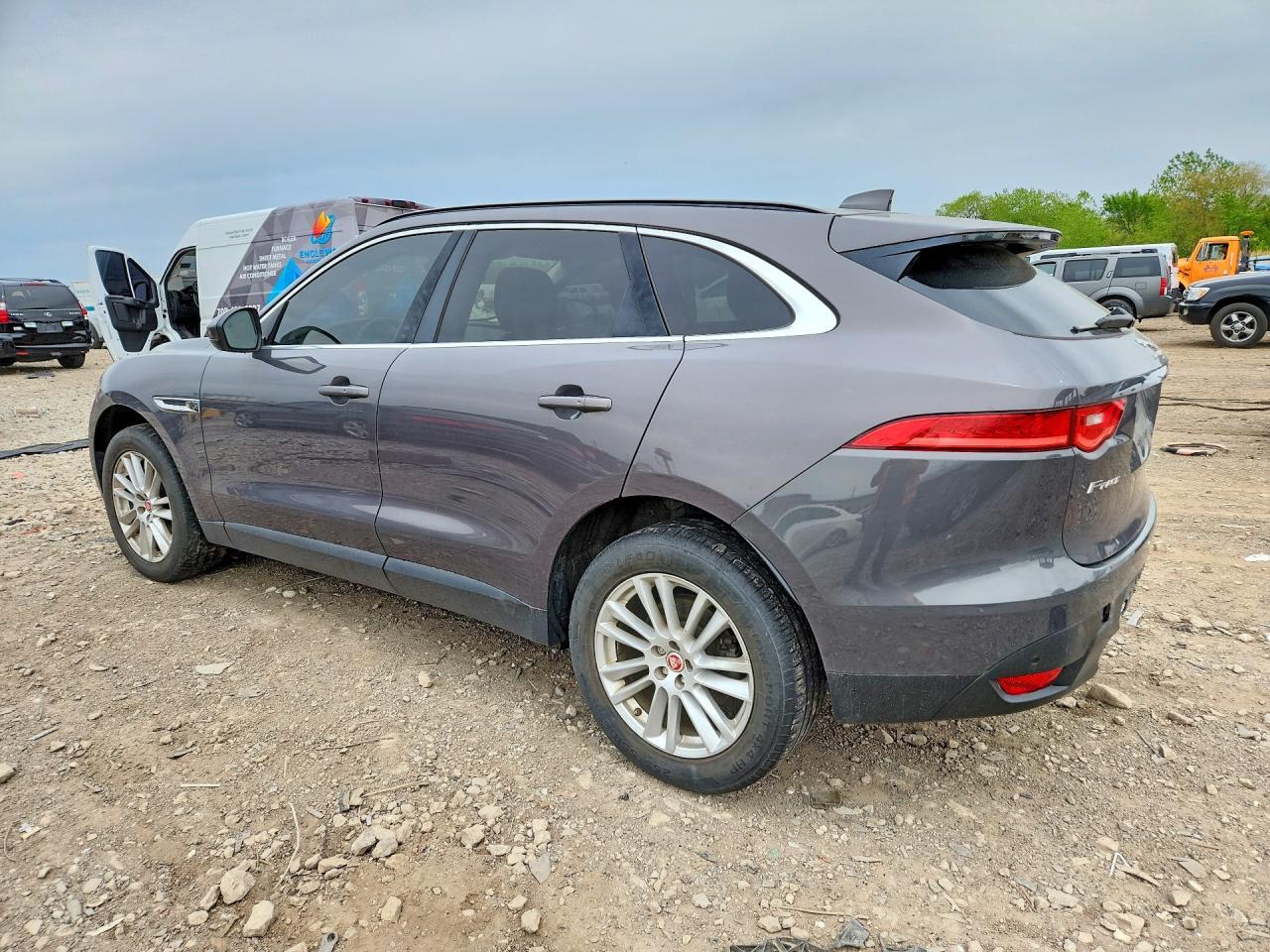 2017 Jaguar F-Pace Prestige - Фото 2