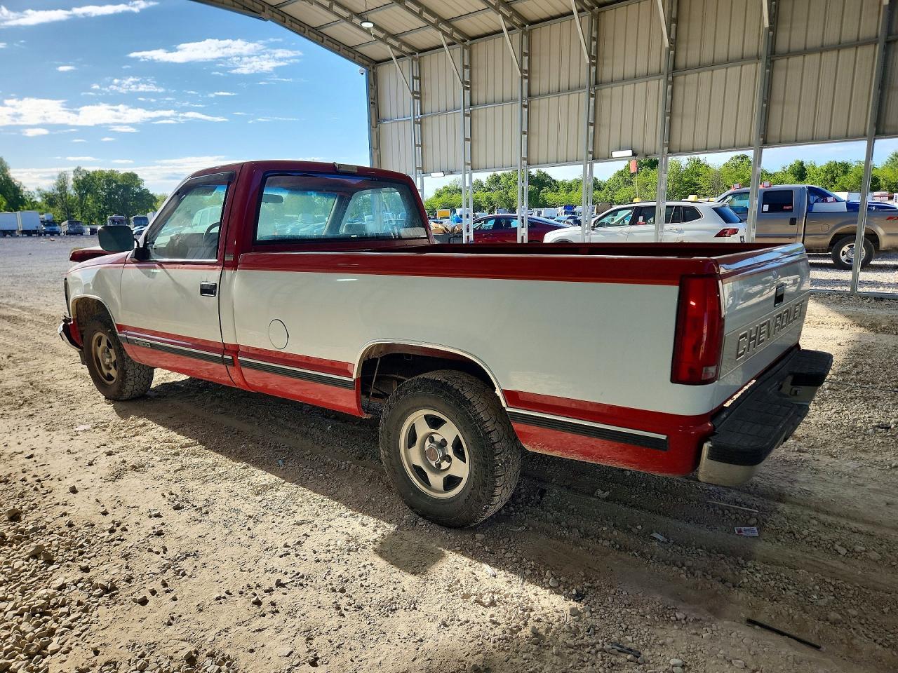 1989 Chevrolet Gmt-400 C1500 - Фото 2