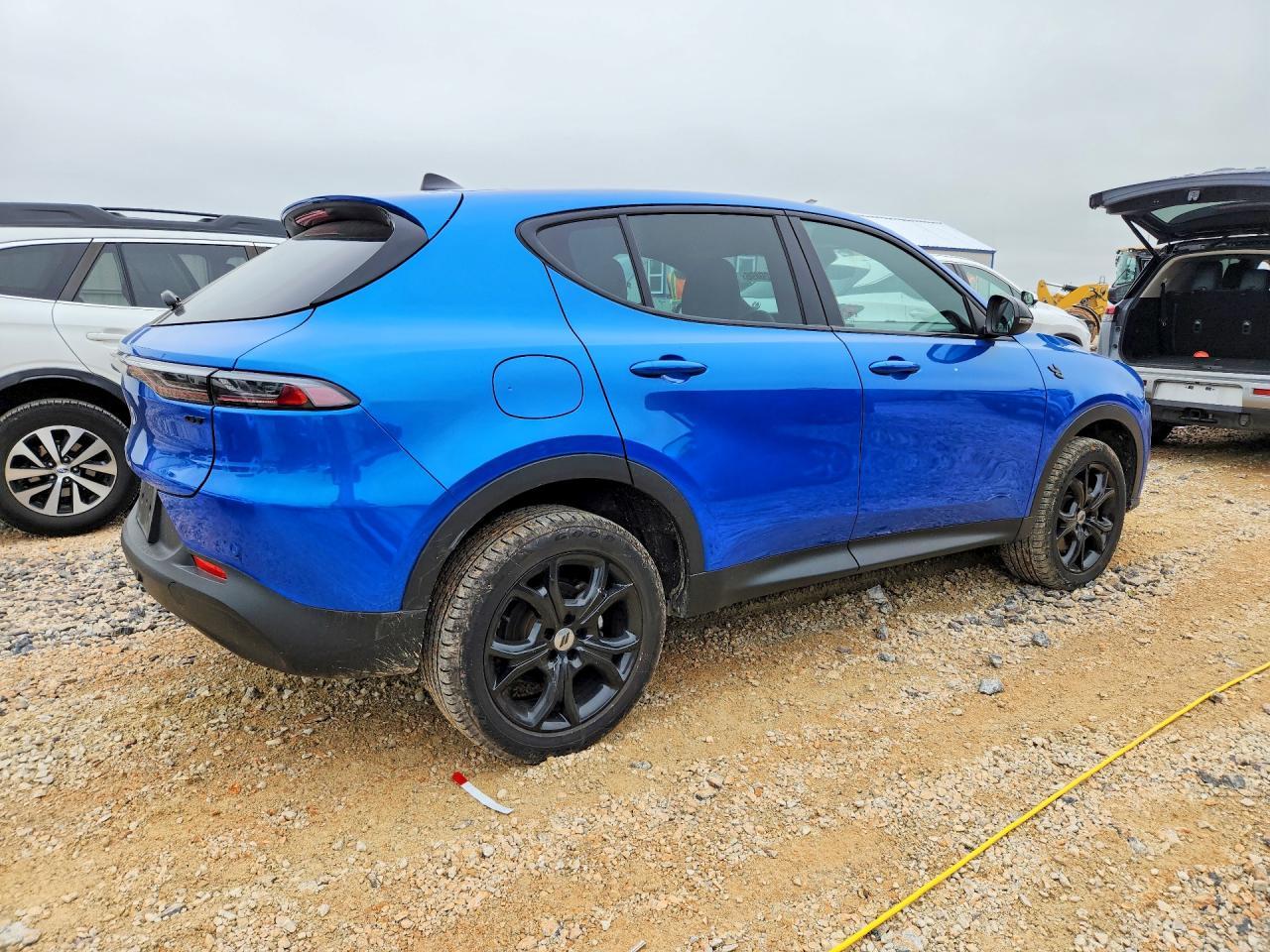2024 Dodge Hornet Gt - Image 3