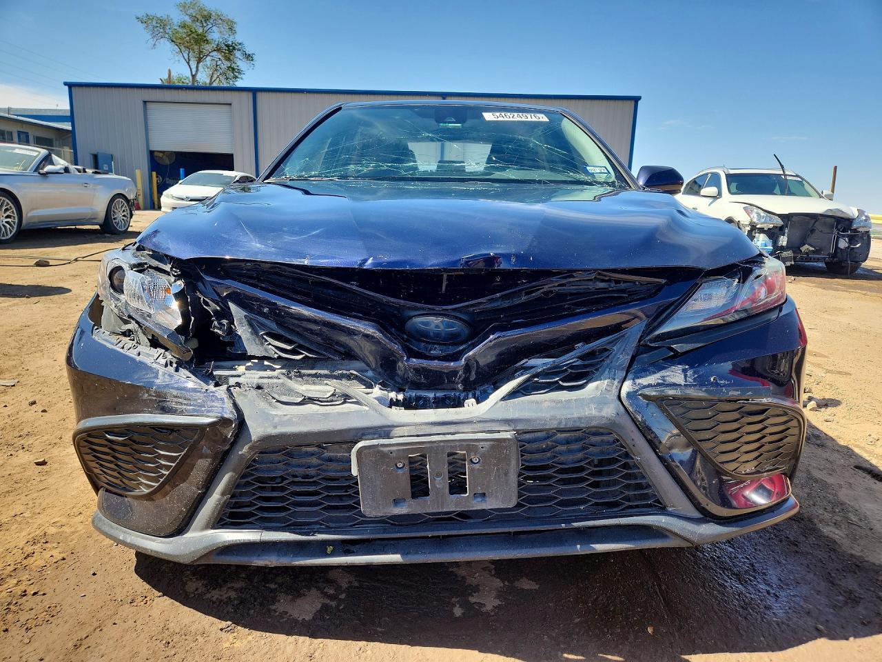 2021 Toyota Camry Se - Image 5