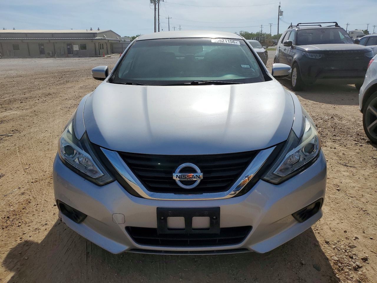 2018 Nissan Altima 2.5 Sl - Image 5