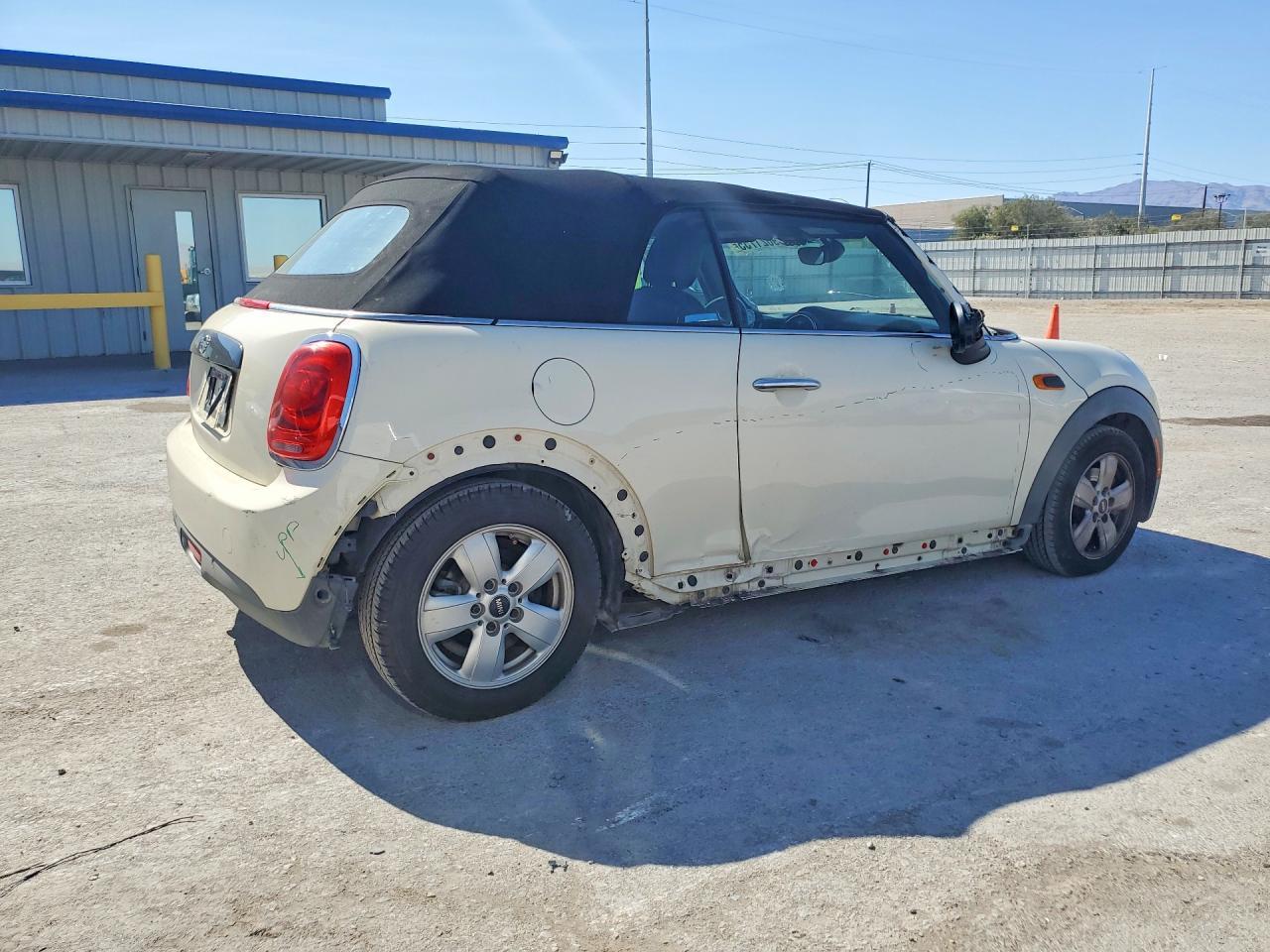 2019 Mini Cooper - Фото 3
