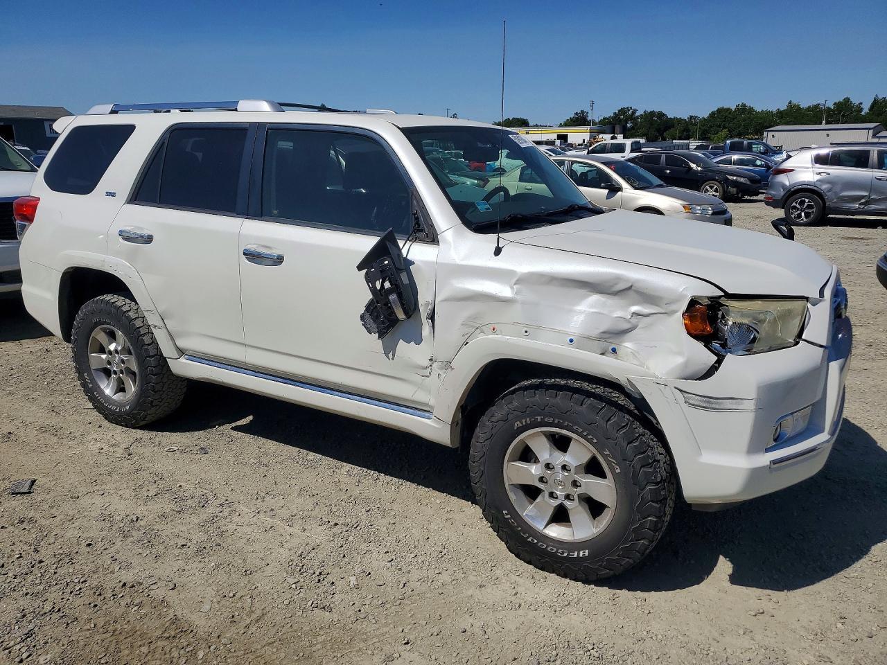 2012 Toyota 4Runner Sr5 - Image 4