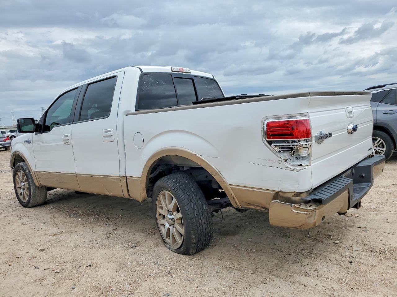 2013 Ford F150 Supercrew - Фото 2