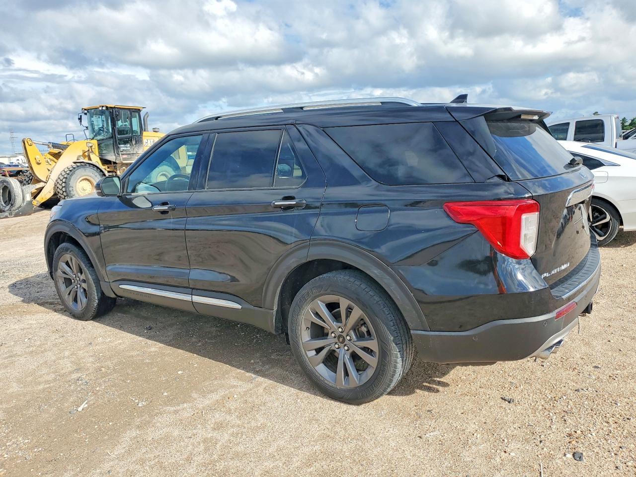 2020 Ford Explorer Platinum - Фото 2