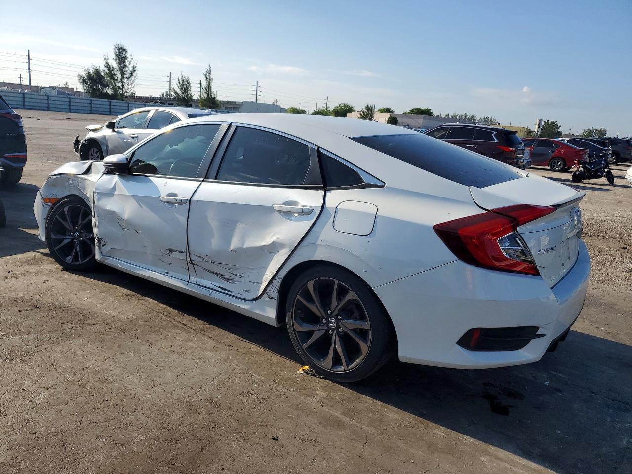 2020 Honda Civic Sport - Image 2