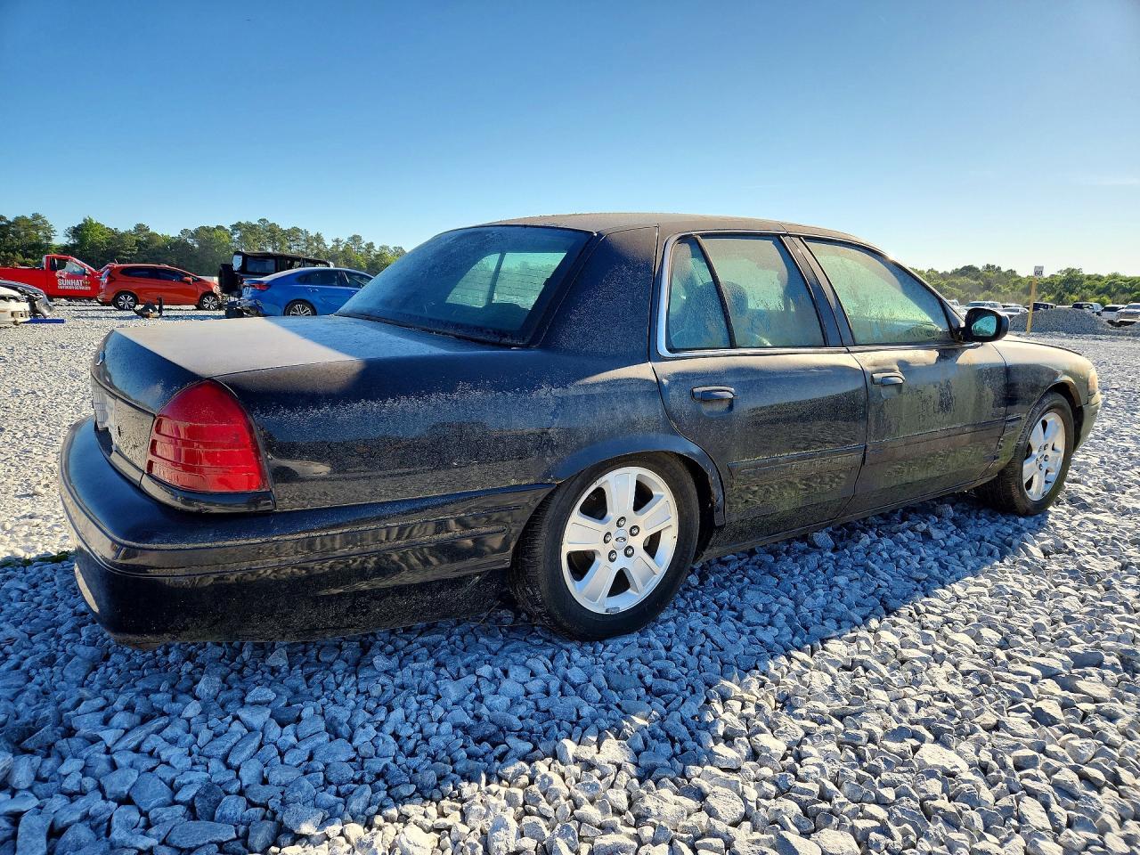 2007 Ford Crown Victoria - Image 3