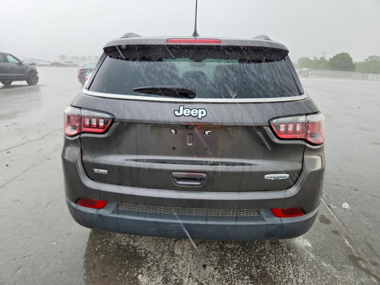 2019 Jeep Compass Latitude - Image 6