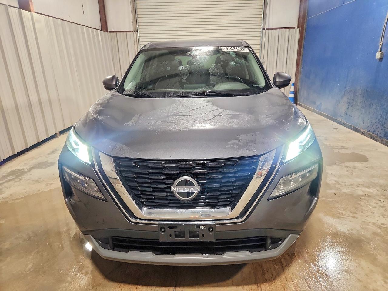 2022 Nissan Rogue Sv - Image 5
