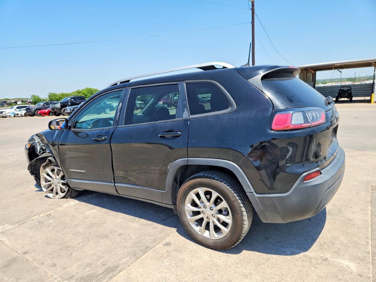 2020 Jeep Cherokee Latitude - Фото 2