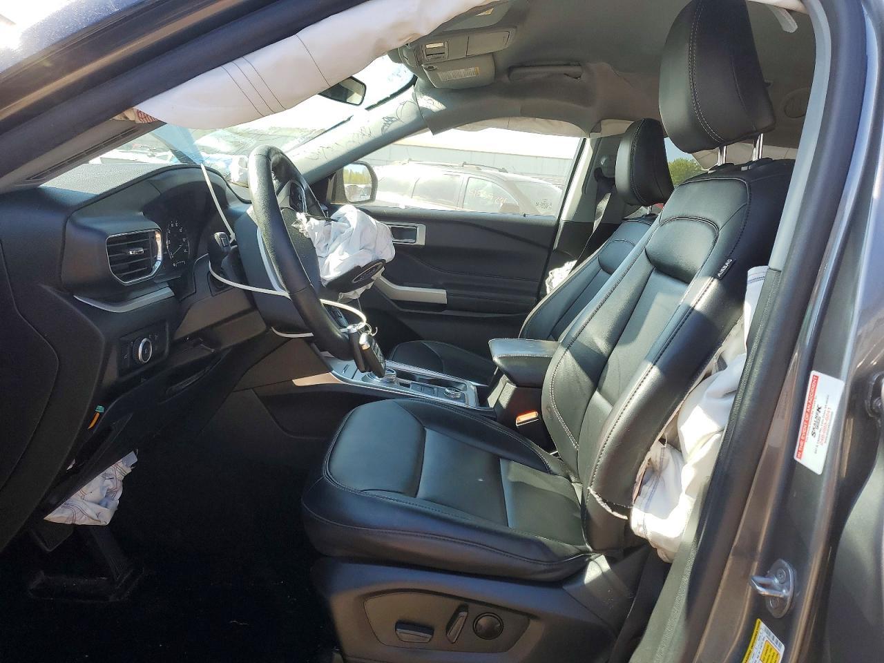 2023 Ford Explorer Xlt - Image 7