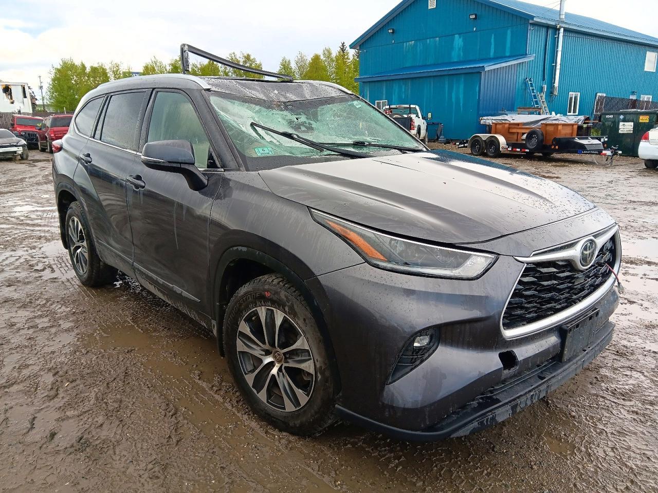 2021 Toyota Highlander Xle - Image 4