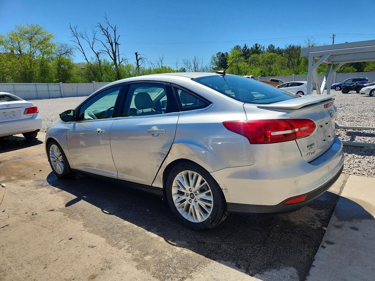 2018 Ford Focus Titanium - Фото 2