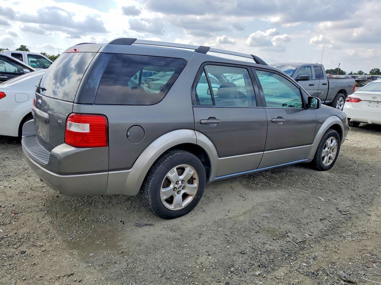 2005 Ford Freestyle Sel - Фото 3