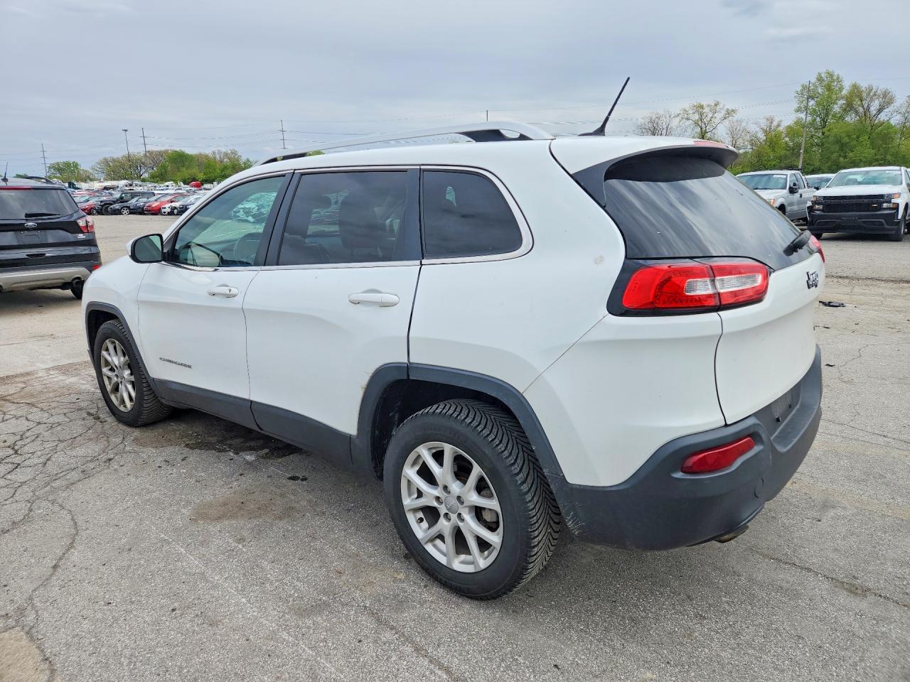 2014 Jeep Cherokee Latitude - Фото 2