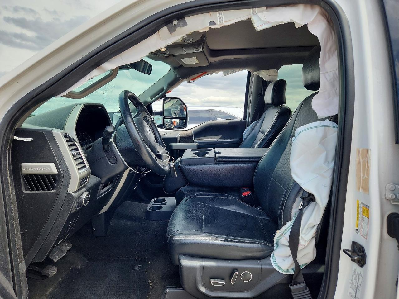 2017 Ford F350 Super Duty - Фото 7