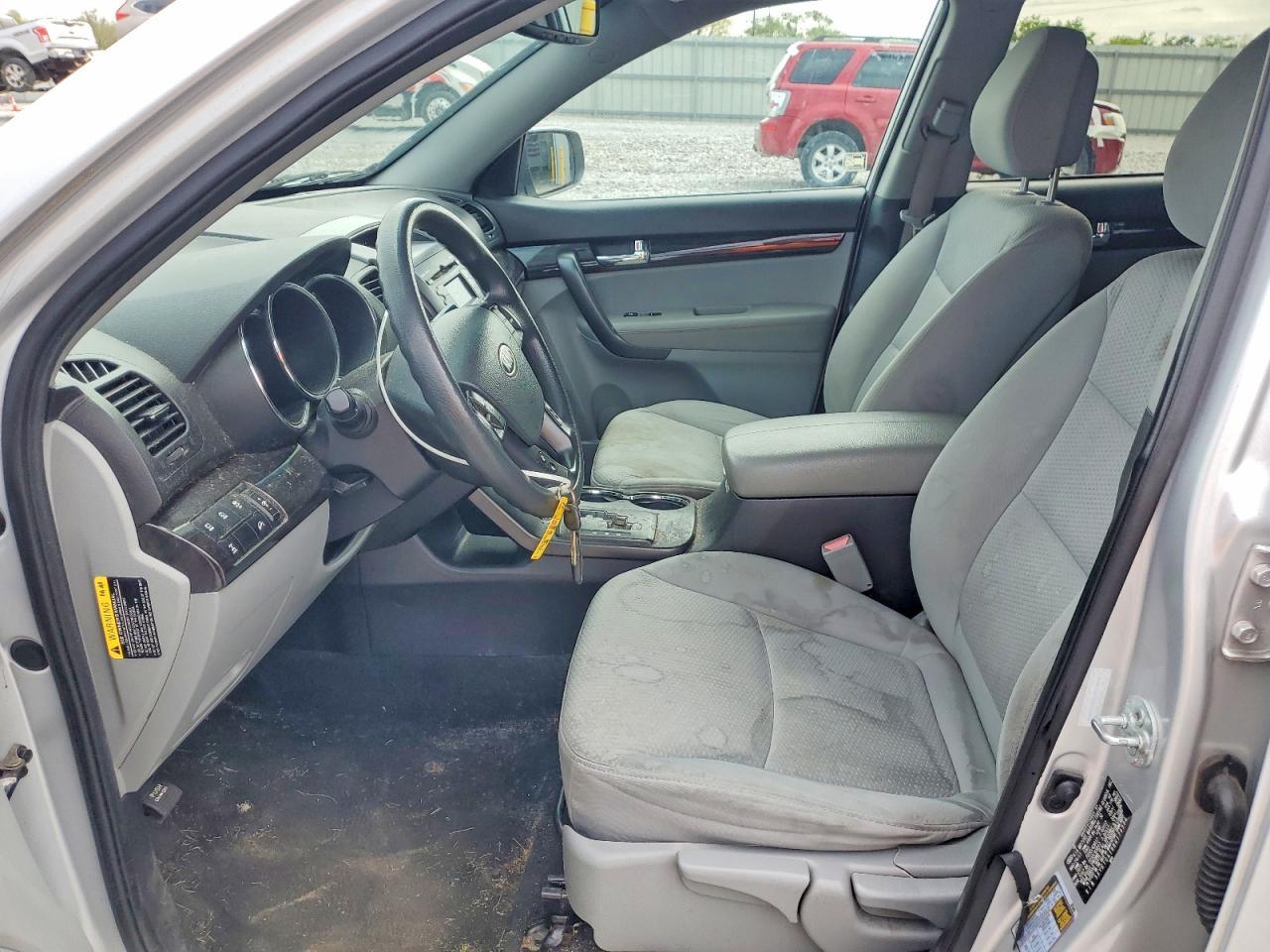 2011 Kia Sorento Lx - Image 7