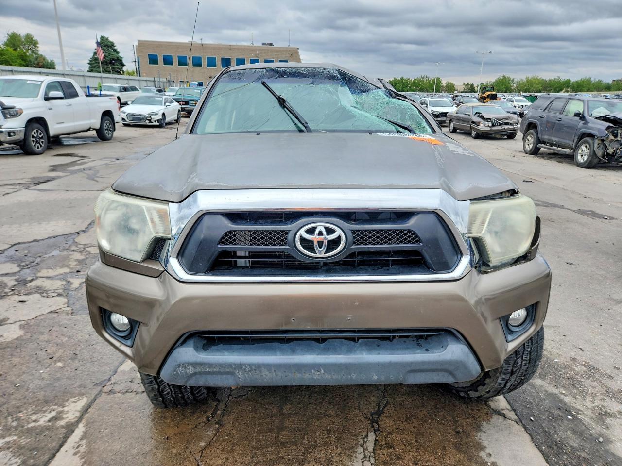 2012 Toyota Tacoma Double Cab - Фото 5
