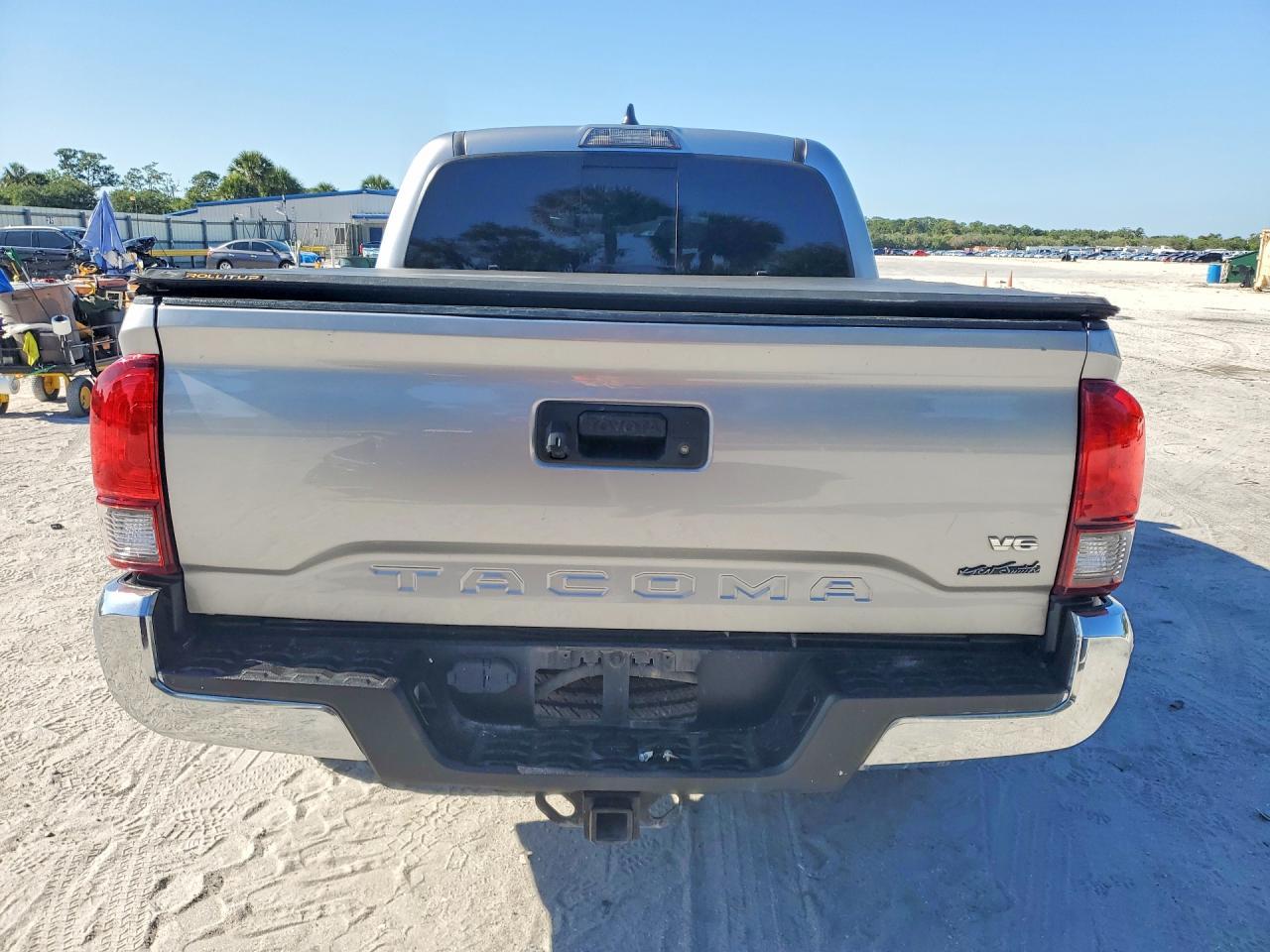 2021 Toyota Tacoma Sr5 V6 - Image 6
