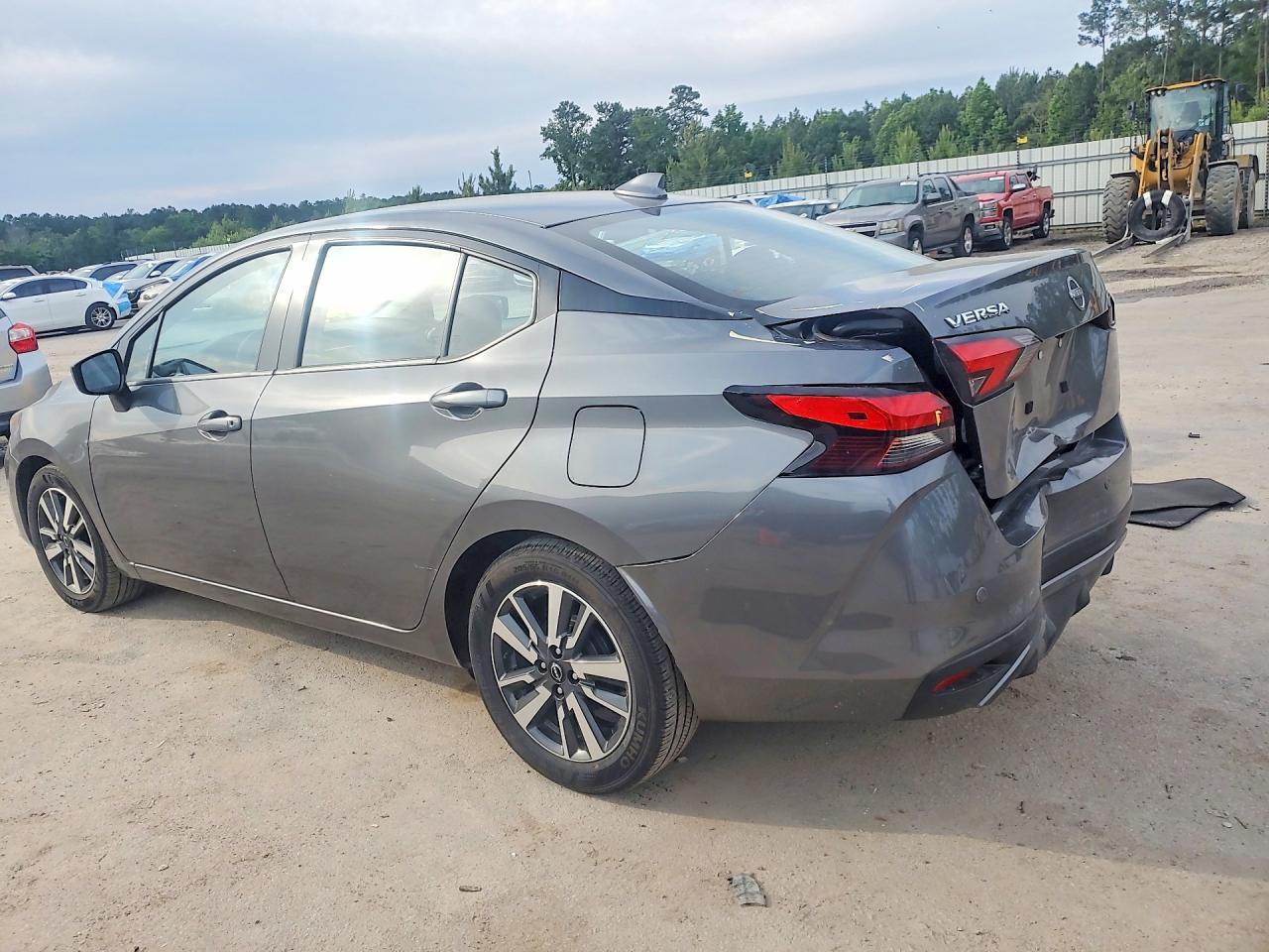 2025 Nissan Versa Sv - Image 2
