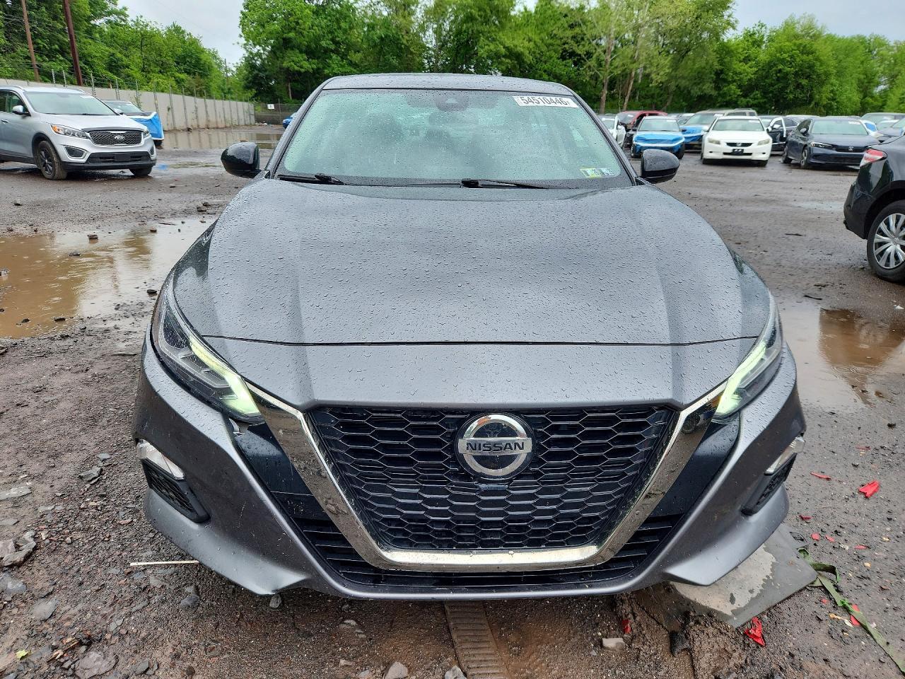 2022 Nissan Altima Sr - Фото 5
