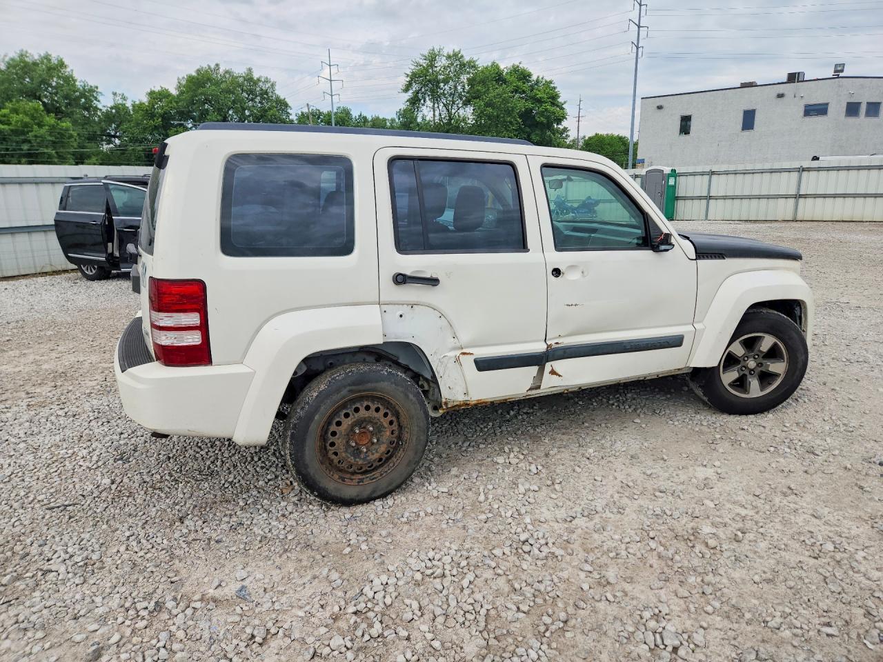 2008 Jeep Liberty Sport - Фото 3