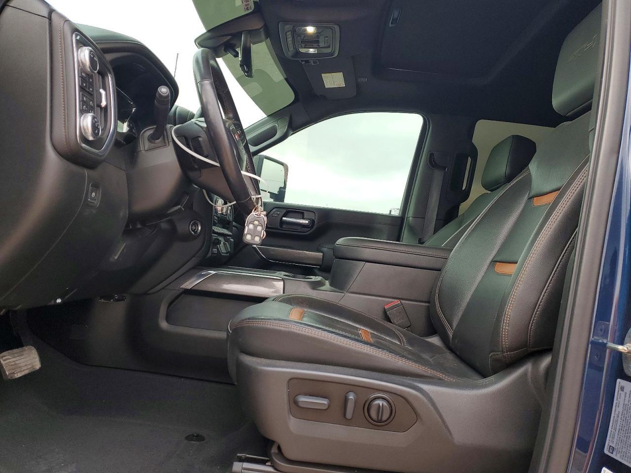 2022 GMC Sierra K2500 At4 - Фото 7