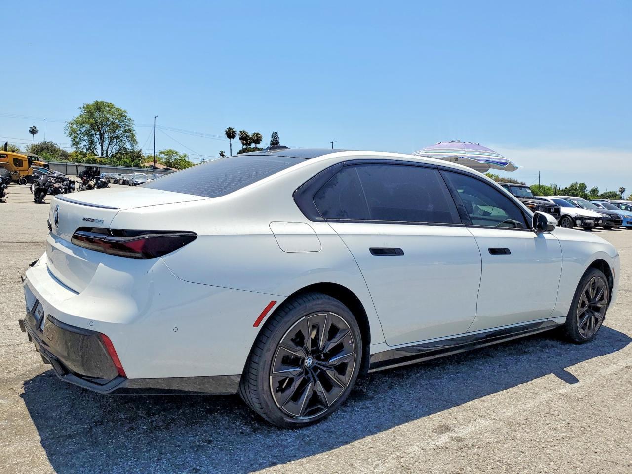 2024 BMW I7 Edrive50 - Фото 3