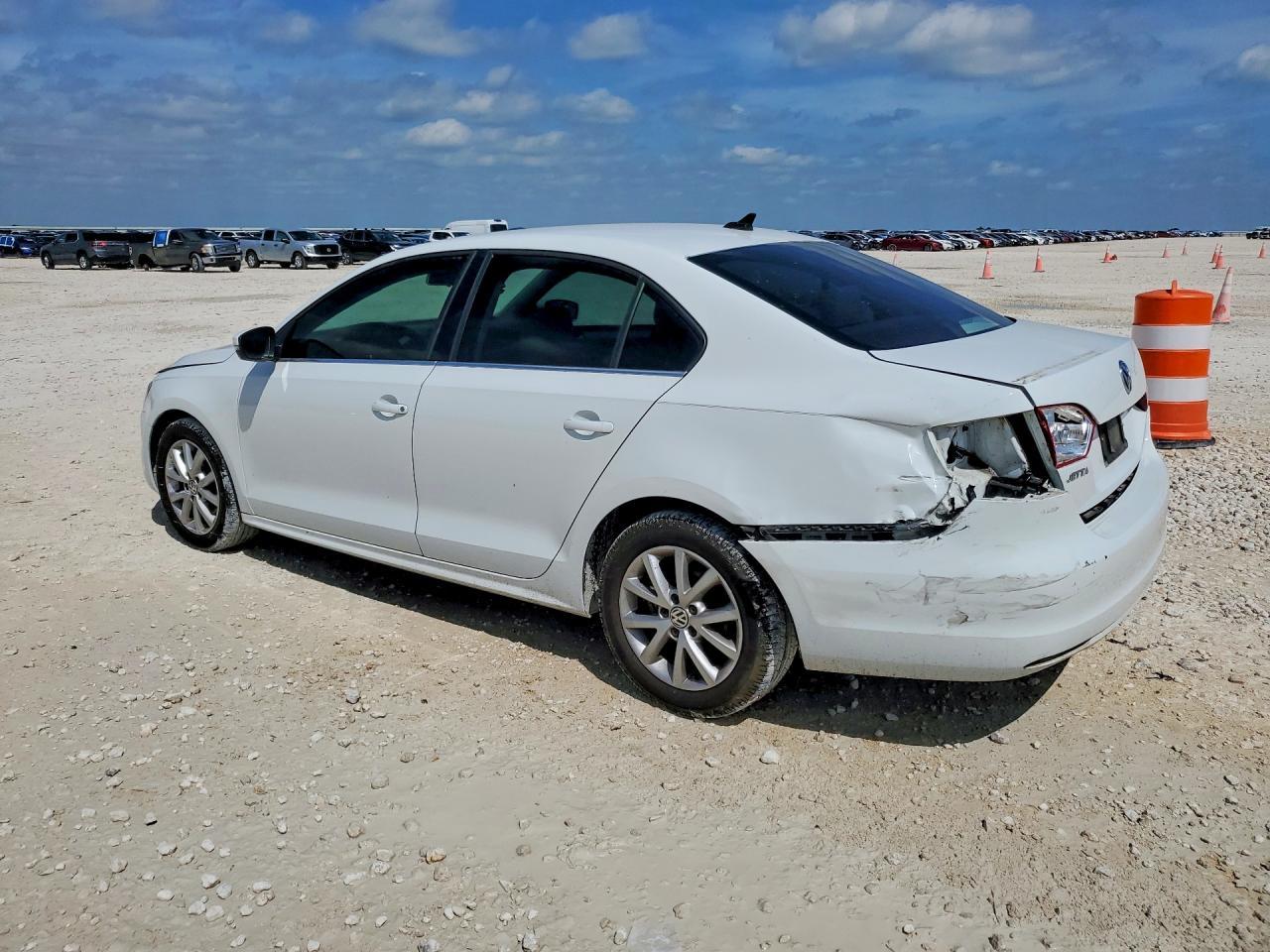 2014 Volkswagen Jetta Se - Фото 2