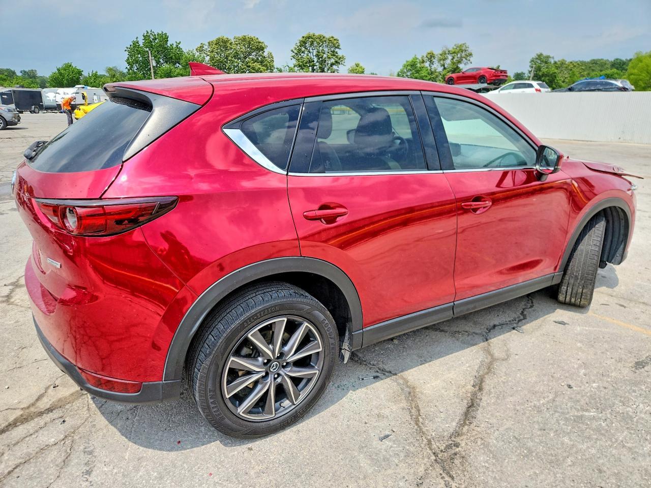 2017 Mazda Cx-5 Grand Touring - Image 3
