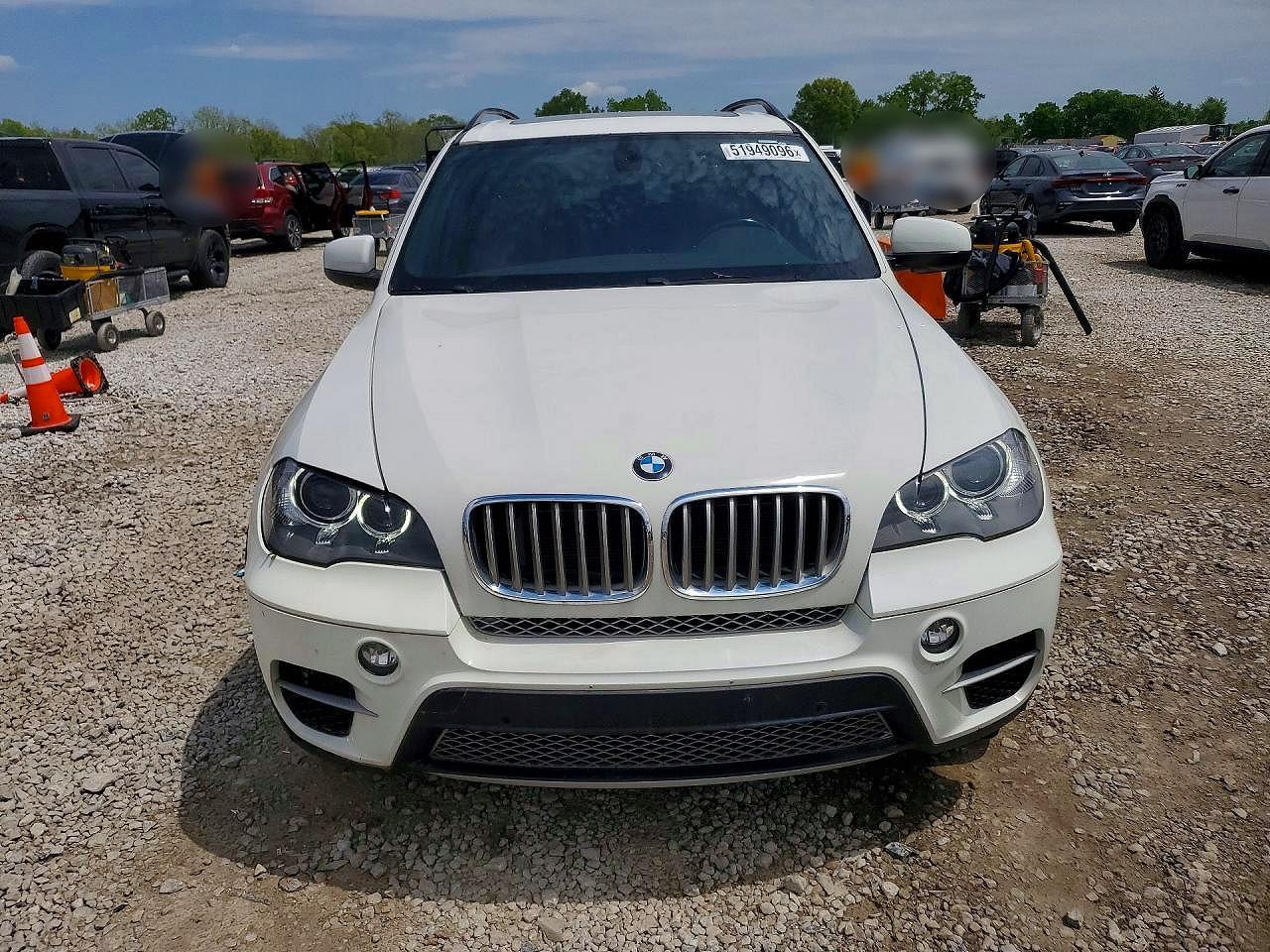 2013 BMW X5 xDrive50I - Image 5