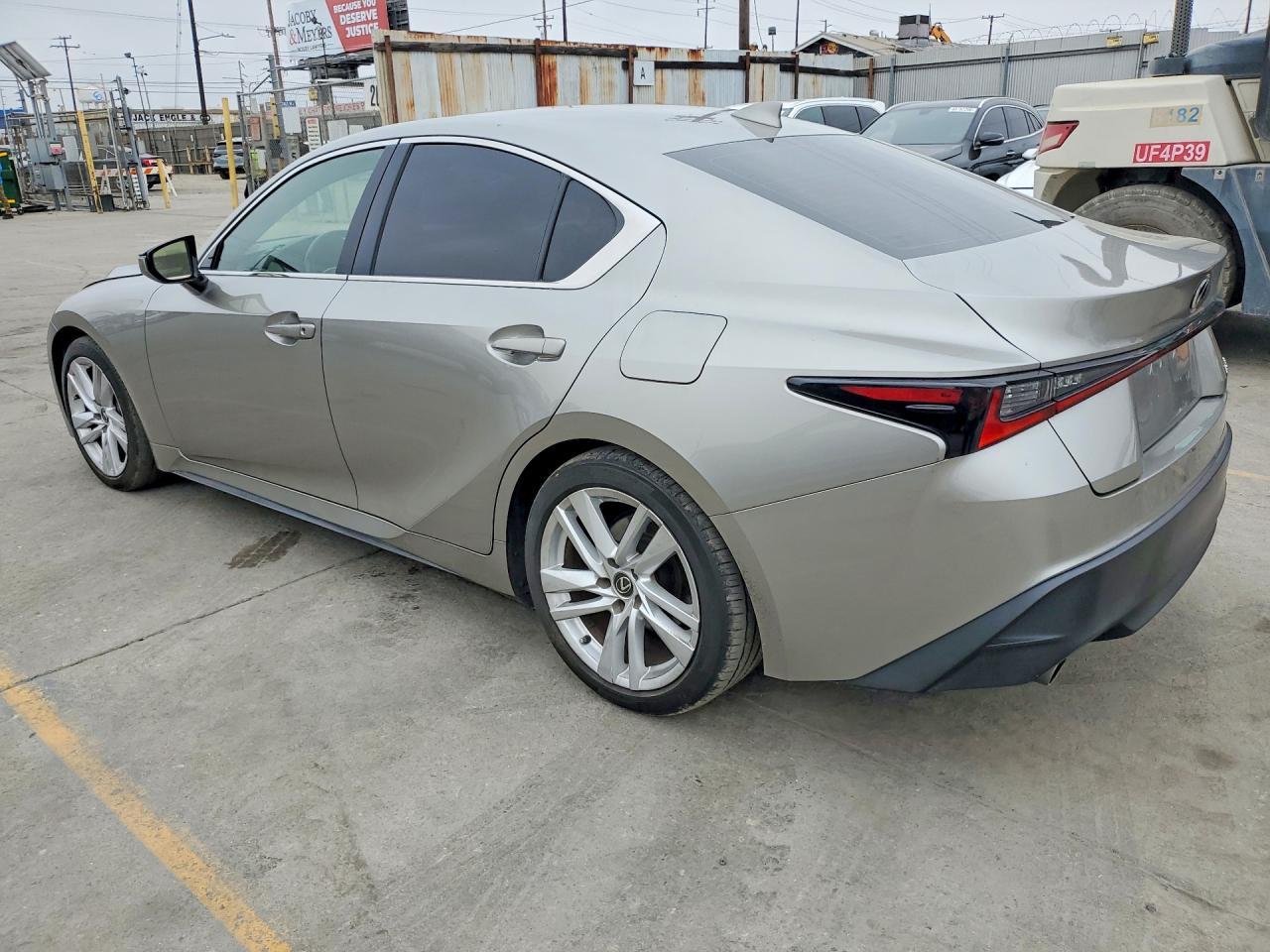 2023 Lexus Is 300 - Фото 2