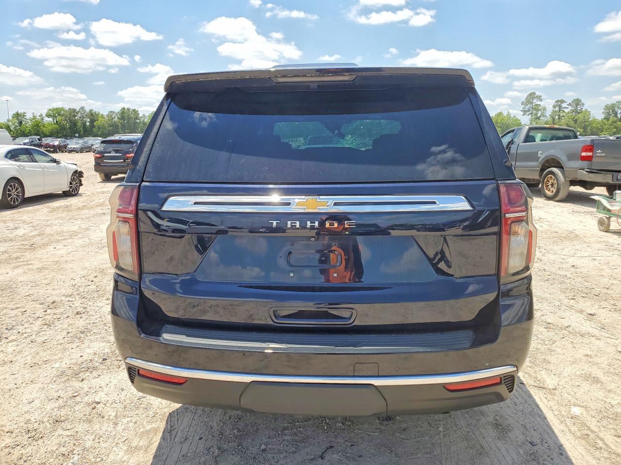2022 Chevrolet Tahoe C1500 Ls - Фото 6