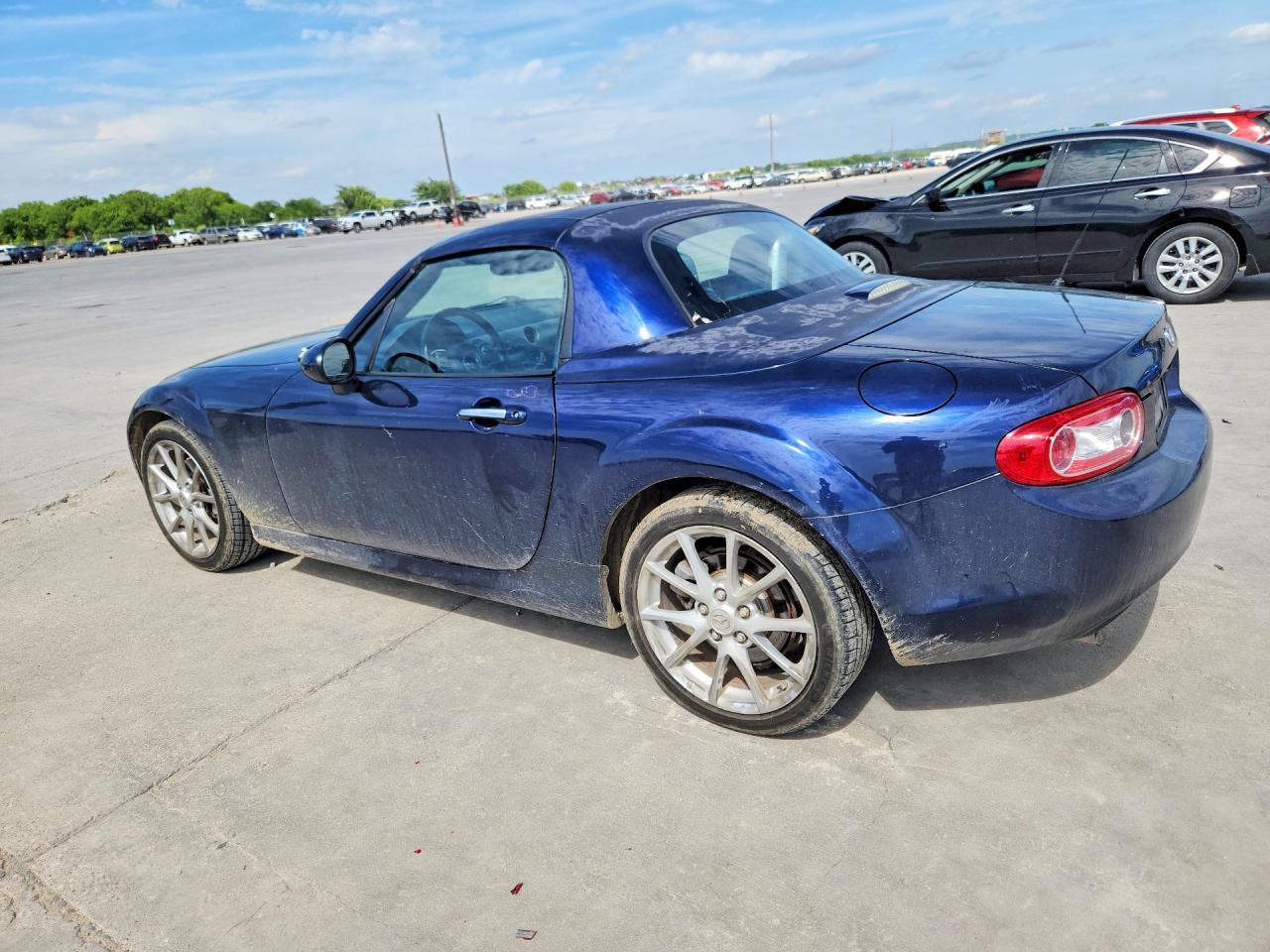 2012 Mazda Mx-5 Miata - Image 2