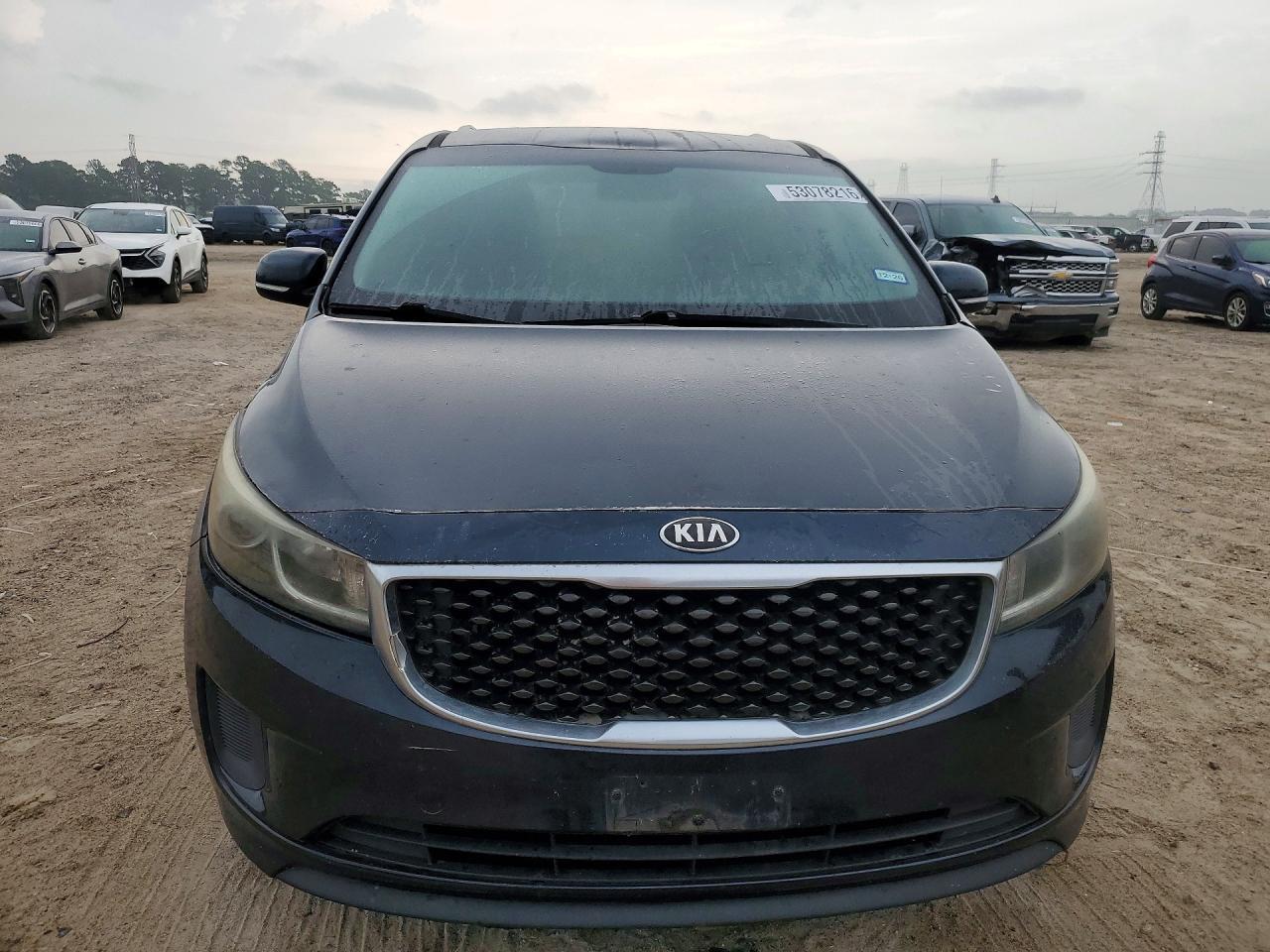 2016 Kia Sedona Lx - Image 5