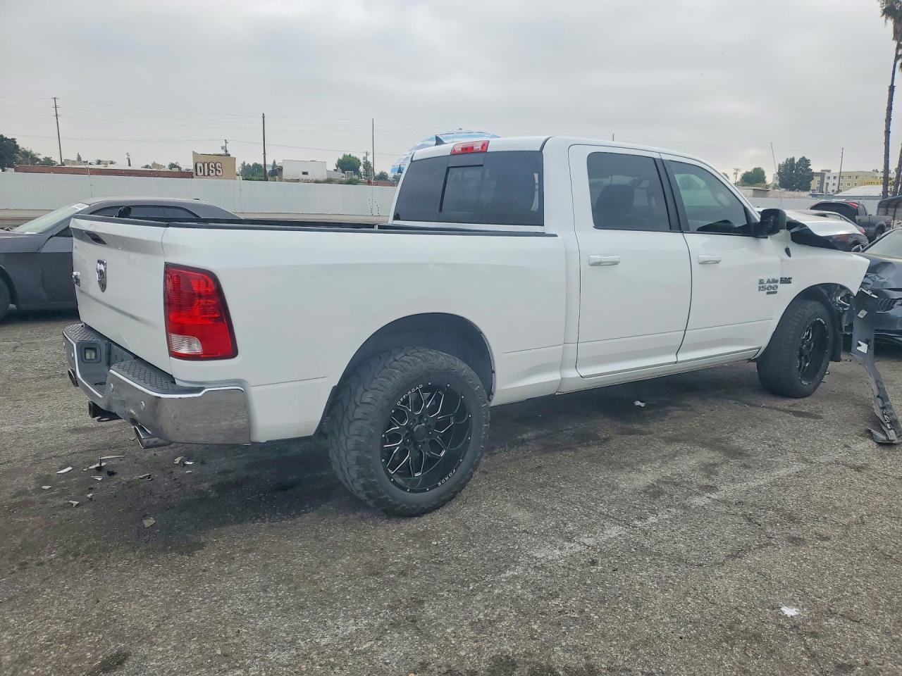 2019 Ram 1500 Classic Slt - Фото 3