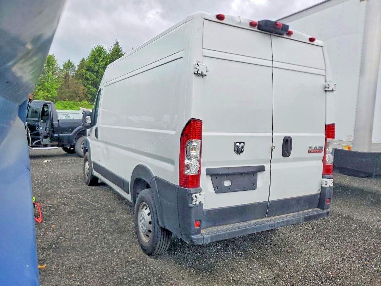 2021 Ram Promaster 2500 - Фото 2