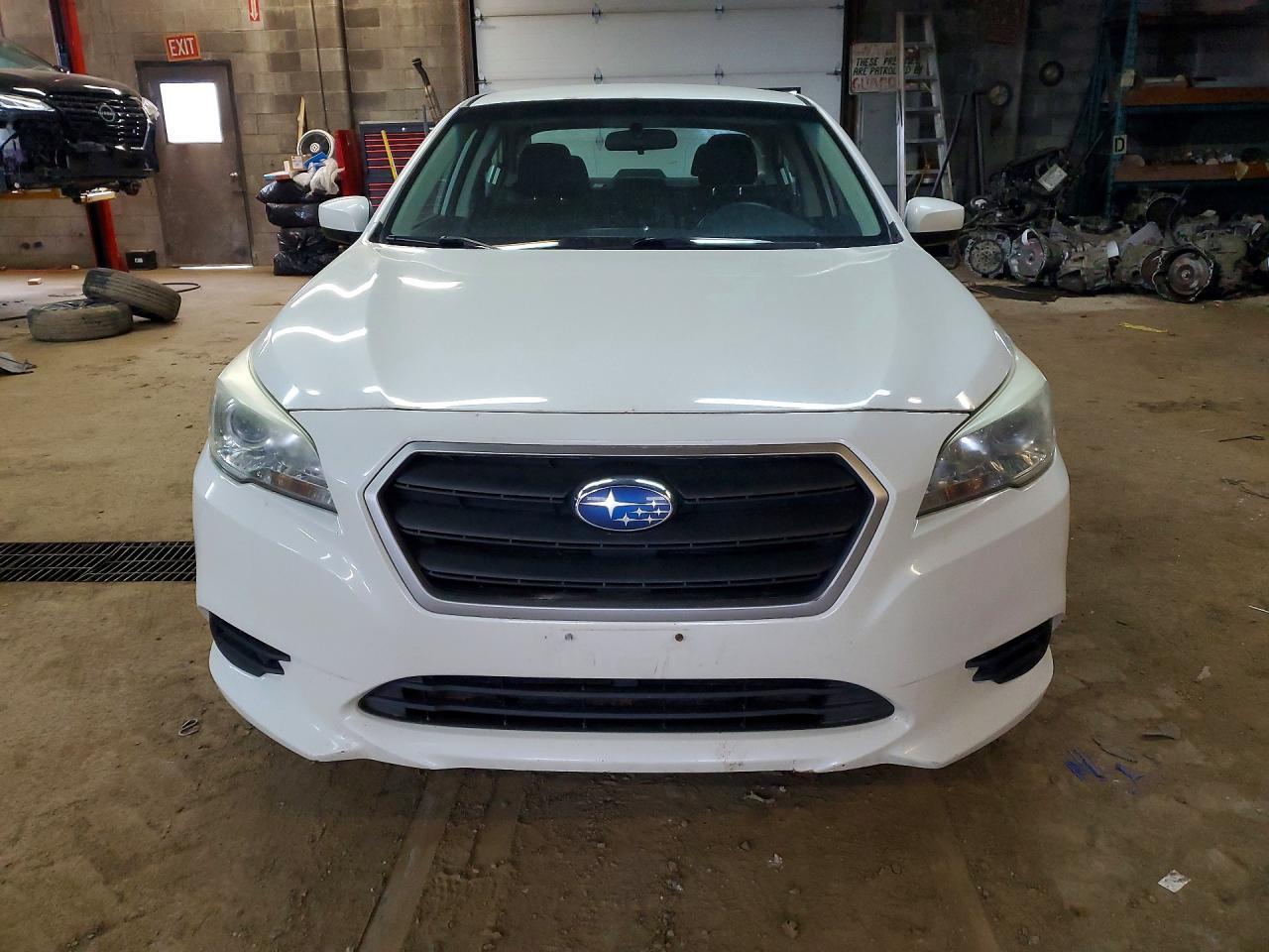 2015 Subaru Legacy 2.5I - Фото 5