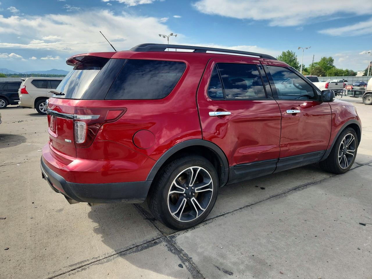 2014 Ford Explorer Sport - Image 3