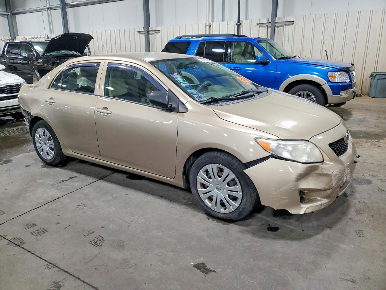 2010 Toyota Corolla Le - Фото 4