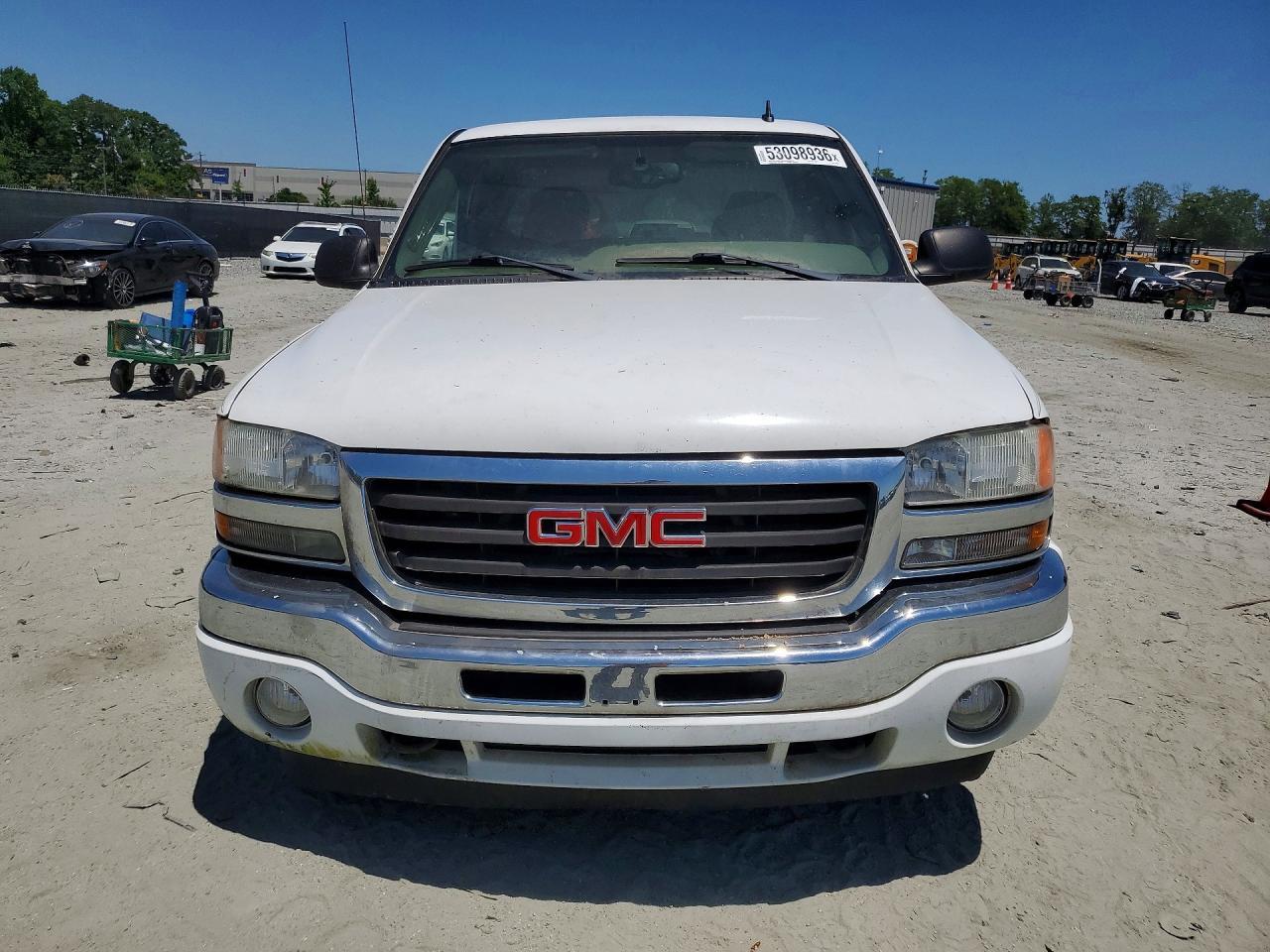 2007 GMC New Sierra K1500 Classic - Image 5